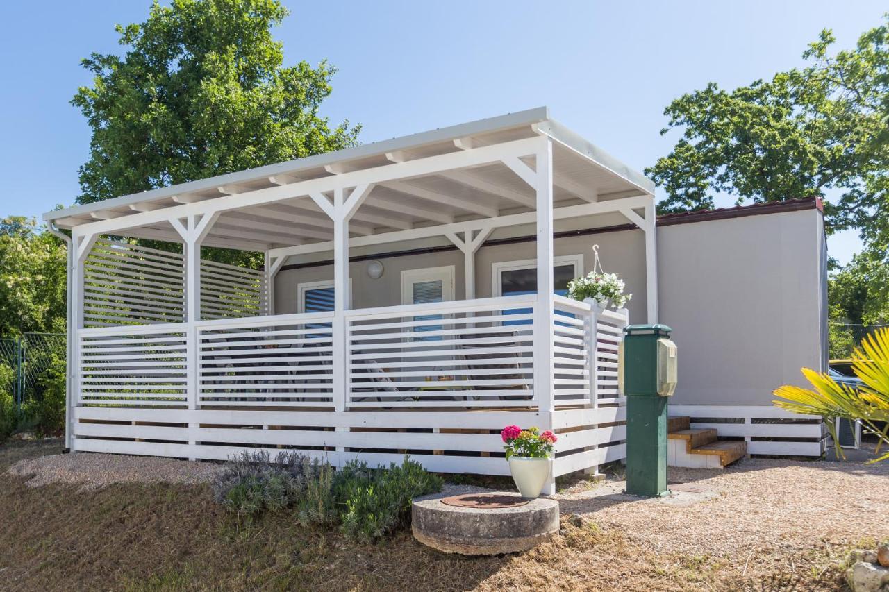 Zelena Laguna Mobile Homes Mugeba Kültér fotó
