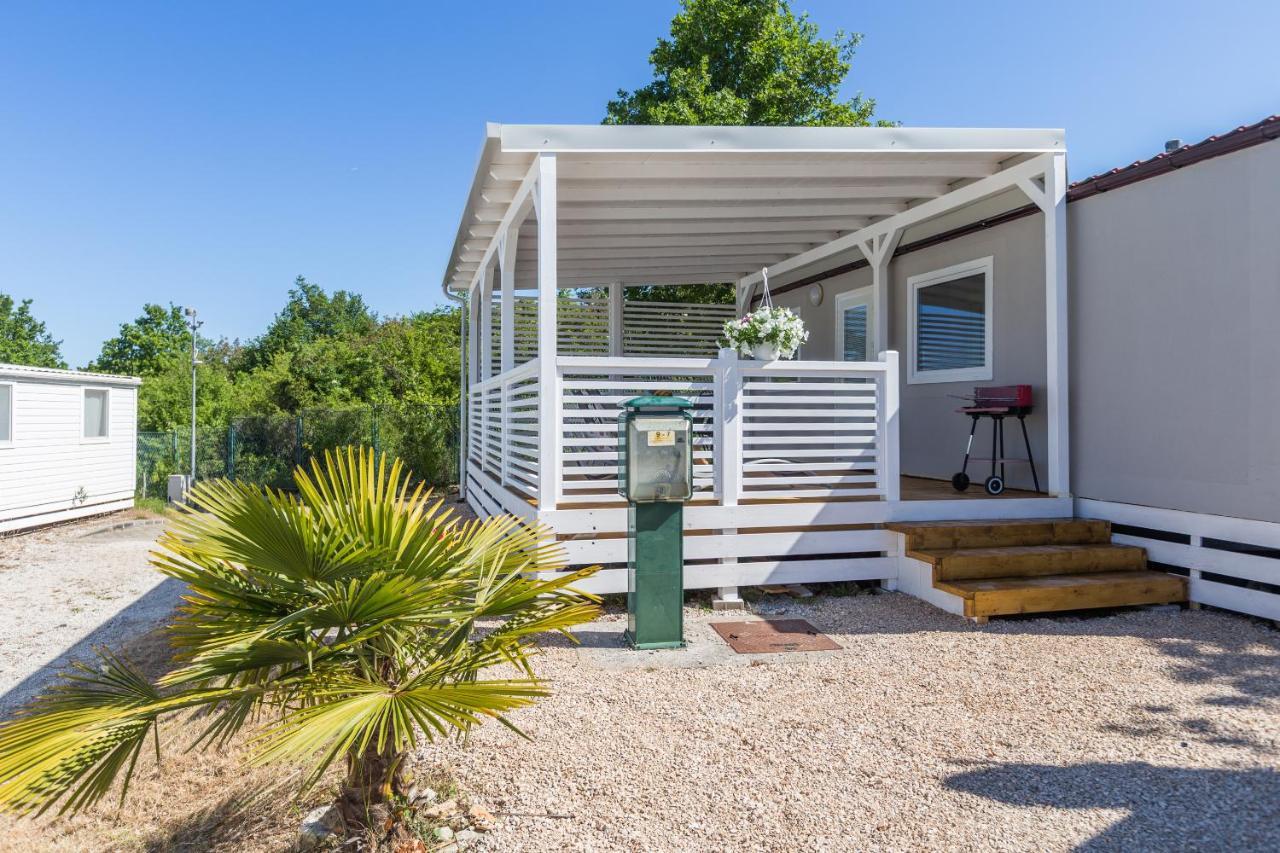 Zelena Laguna Mobile Homes Mugeba Kültér fotó
